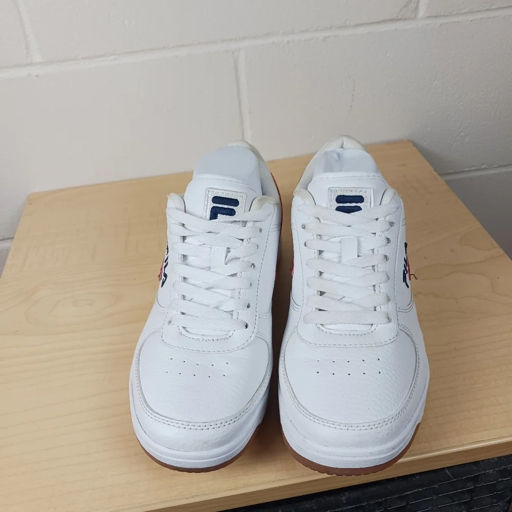Fila Women's A-LOW Sneakers White, Red And Blue Low Top Size‎ 9.5 (No Insoles)
